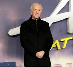 興収20億ドル超&times;3作品、J・キャメロン監督が史上初の快挙