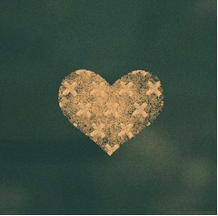 勢いづく&ldquo;ハチ&rdquo;こと米津玄師、3rdアルバムでオリコン週間初制覇。