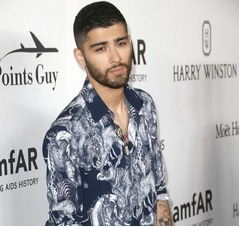 元1Dゼインが「不安」理由にコンサート中止