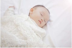 世界一&ldquo;短眠&rdquo;日本の赤ちゃん、コンビが睡眠の質向上をサポート。