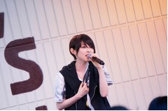 家入レオの無料ライブに5000人、名古屋＆大阪の同日開催で大盛況。