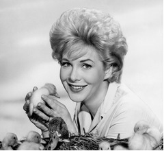 &ldquo;ハリウッド黄金期&rdquo;に活躍した女優、96歳で死去