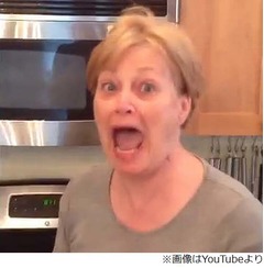 息子夫婦妊娠報告に喜び爆発、オーブンの中に&ldquo;パン&rdquo;見つけて興奮。