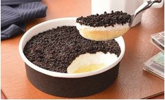 &ldquo;俺の&rdquo;新作はWチーズケーキ、ベイクドチーズとレアチーズを重ねる。