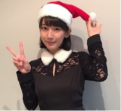 キュートな&ldquo;吉岡里帆サンタ&rdquo;にファン興奮