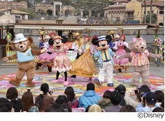 ミッキーとダッフィーの旅開始、東京ディズニーシーで春のイベント。