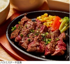 日本初の&ldquo;馬肉専門&rdquo;定食ファストフード店