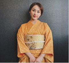 「私のお宮参りに母が着ていたお着物」平祐奈が着た姿公開、当時の平愛梨の和服姿も