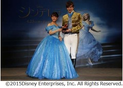 高畑充希&ldquo;シンデレラ&rdquo;に変身、&ldquo;王子&rdquo;城田優と華麗な2ショット。