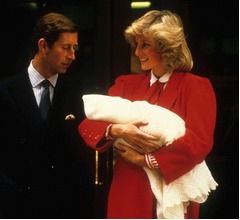 40年前の&ldquo;故ダイアナ妃のウェディングケーキ&rdquo;競売へ