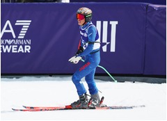 滑走を終えた小池