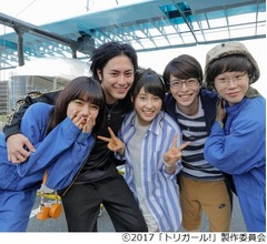 土屋太鳳や池田エライザら&ldquo;しあわせな夏&rdquo;撮了