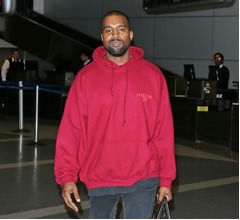 カニエ・ウェストの退院めどつかず