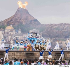 東京ディズニーシーで開園15周年セレモニー
