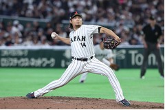 力投する伊藤　野球