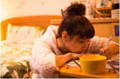 新川優愛の映画初主演が決定、志尊淳とのW主演で&ldquo;片想い&rdquo;がテーマ。