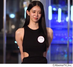 男をメロメロにする&ldquo;美くびれ&rdquo;自慢の現役女子大生ラウンドガール