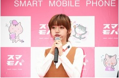 &ldquo;自撮り神&rdquo;池田エライザの技、上手にセルフィー撮る秘訣をアドバイス。