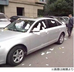 生理用品まみれのアウディ発見、邪魔な駐車に憤慨で&ldquo;嫌がらせ&rdquo;。