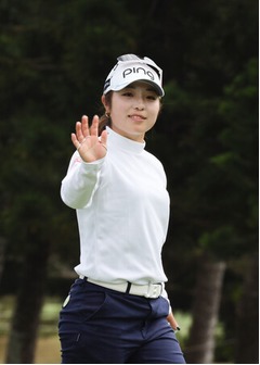 佐久間朱莉「わくわくする」＝５日にシーズン開幕―ダイキン女子ゴルフ