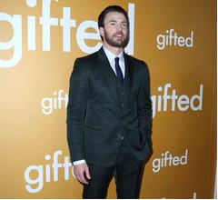 クリス・エヴァンスが&ldquo;キャプテン・アメリカ&rdquo;卒業