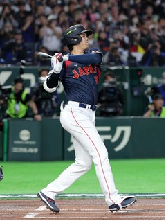大谷の二塁打　野球