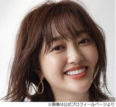 菊地亜美、高校の芸能コース転校初日にビックリ「挨拶するって思うじゃないですか&hellip;」