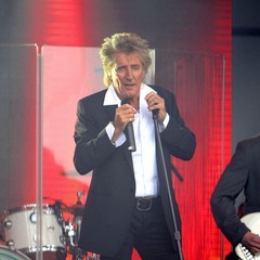 ロッド・スチュワートがビートルズ歌う、Netflixのアニメでカバー。