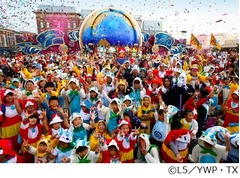 USJで1700人が妖怪ウォッチ仮装、11月からパーク限定メダルが登場。