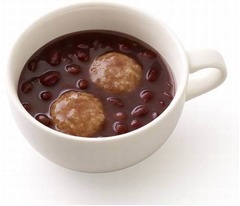 今年もモスのあったかデザート、秋冬の定番「玄米餅のおしるこ」。