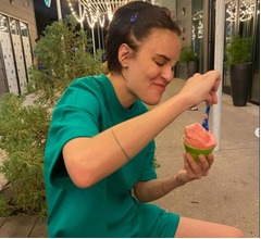 ブルース・ウィリスとデミ・ムーアの娘、摂食障害に起因する&ldquo;薄毛&rdquo;を語る