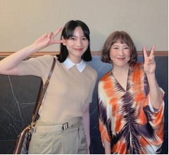 のん「かっこよ過ぎ。シビレました。ラブ」矢野顕子と2ショット