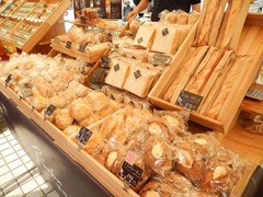 「青山パン祭り」に行ってみた、パン好き押し寄せ早々に完売のお店も。