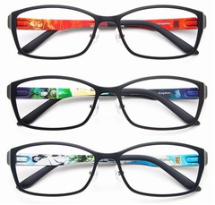 曹操・諸葛亮・周瑜がメガネに、愛眼が「三国志POCOP（智将三将）」。