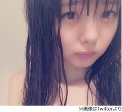 NMB市川美織がセクシーレモンに、風呂上がり濡れ髪写真にファン歓喜。
