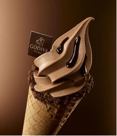 ゴディバが&ldquo;Wチョコ&rdquo;のソフト、2種類のダークチョコレートを使用。