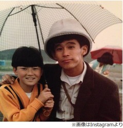 幼き浅野忠信&times;柳沢慎吾が話題に、小学生の頃に撮られた貴重な一枚。
