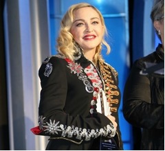 マドンナ、コンサート開始時刻に&ldquo;2時間遅刻&rdquo;で訴えられる