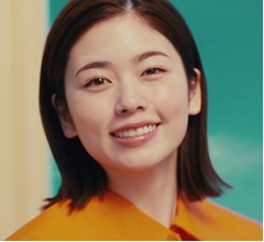 「もともと食べログさんを愛用」小芝風花、食べログの20周年記念CMに