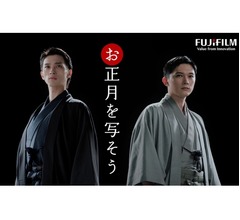 &ldquo;国宝コンビ&rdquo;横浜流星＆吉沢亮の息ピッタリ、広瀬すずと「お正月を写そう♪」