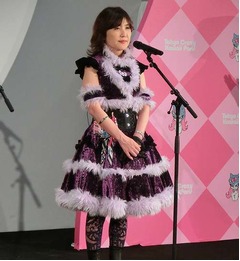 フランスに&ldquo;今の日本&rdquo;売込み、稲田大臣もゴスロリ衣装でノリノリ。