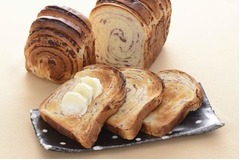 「料亭のあんぱん」東京初登場、京都・下鴨茶寮の手土産を商品化。