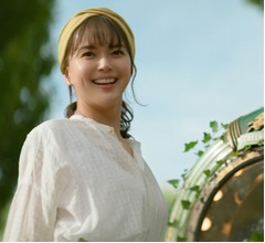 多部未華子とMrs. GREEN APPLE・大森元貴が初共演、海外で「淡麗グリーンラベル」CM撮影