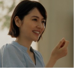 長澤まさみ、タイ&rarr;スペインに続き「朝目が覚めると、カンボジアだった」クボタ新CM