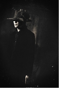 BUCK-TICK櫻井が10年ぶりソロ、新バンド&ldquo;THE MORTAL&rdquo;結成し新作。