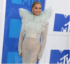 ビヨンセのインスタ投稿、1回の価値は1億円超