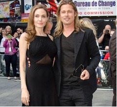 ブラピ、離婚決めたアンジーの行動に激怒