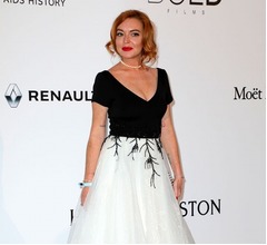 ハリウッド離れたリンジー、今は難民支援に情熱