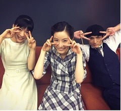 べっぴんさん芳根・蓮佛・高良の仲良しショット