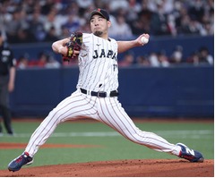 日本代表先発の菊池　野球